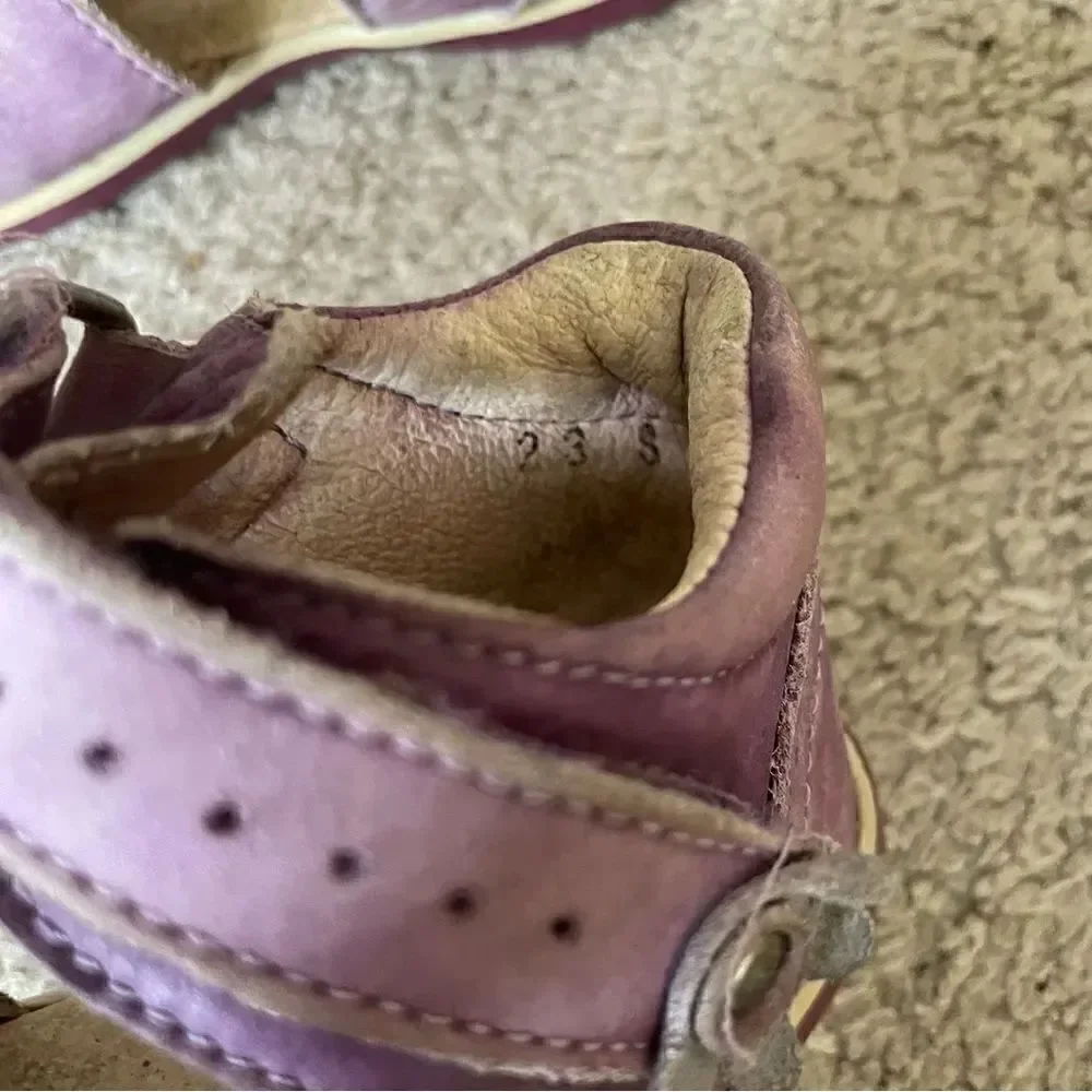 Däumling German Girl Leather Walking Learning Shoe Purple with Flowers Size 7